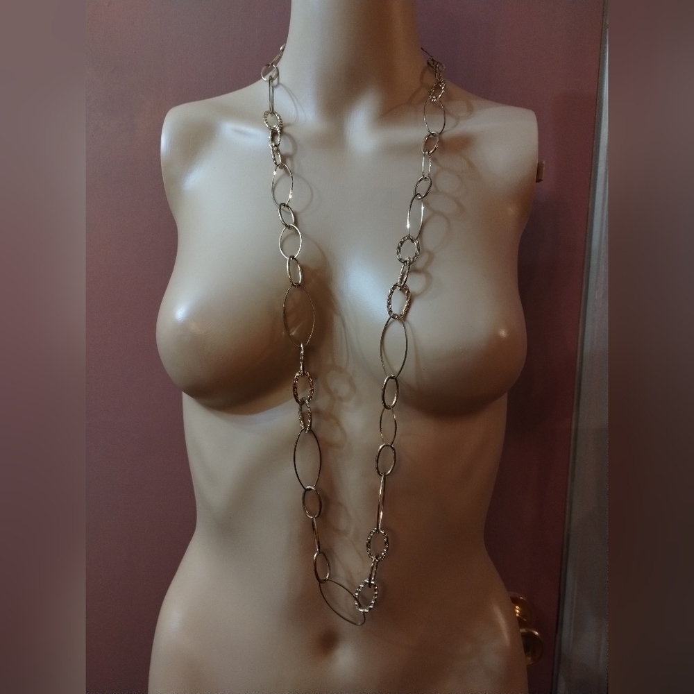Long womens oval link jewelry necklace